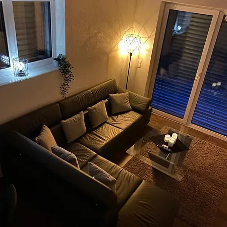 Stilvolles Nahe Allgaeu & A7 Mit Parkplatz & Wlan Apartman