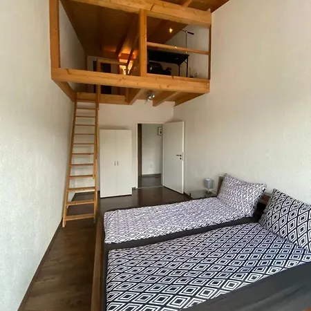 Stilvolles Nahe Allgaeu & A7 Mit Parkplatz & Wlan Apartament